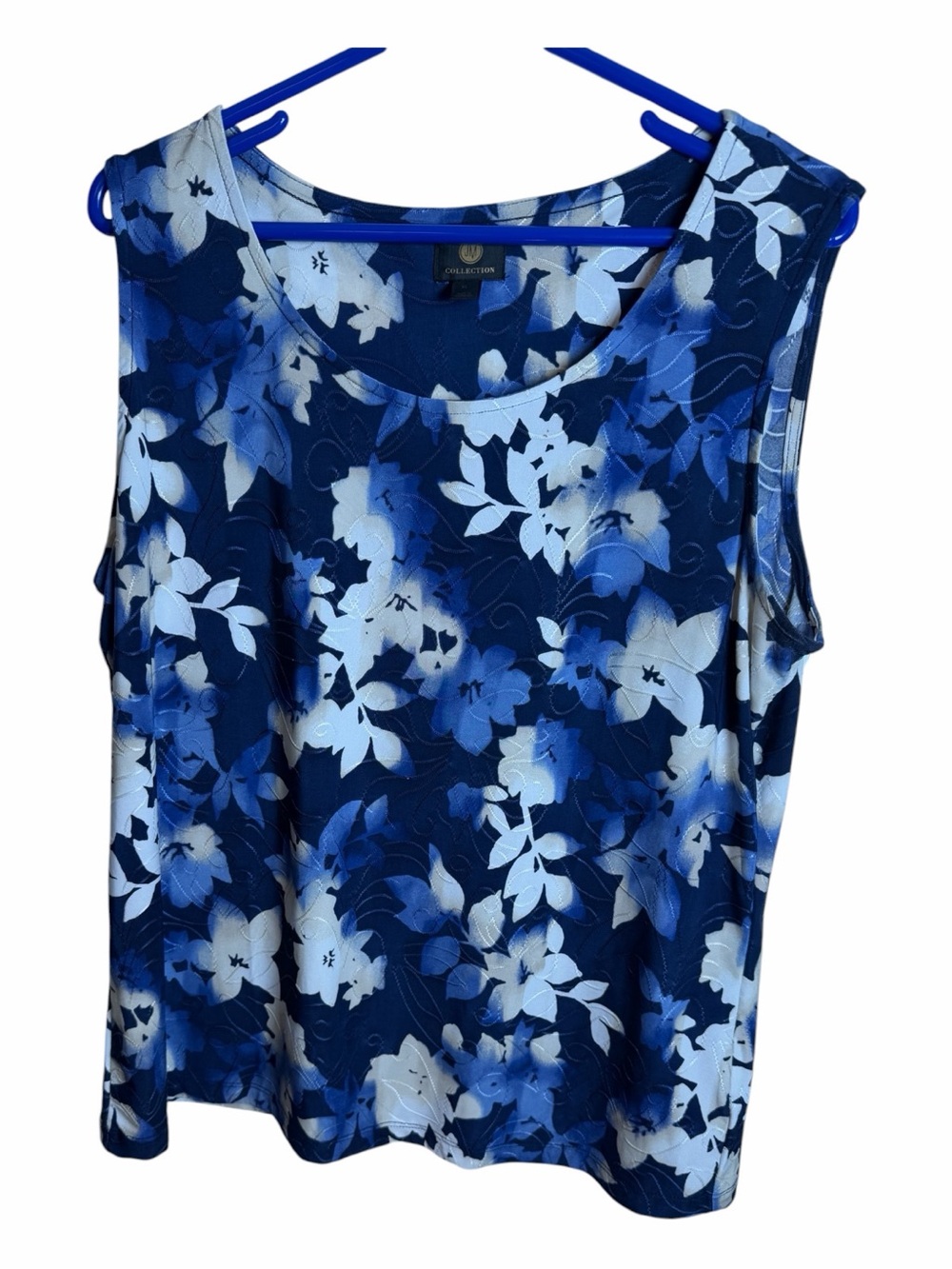 Collection Blue/White Floral Quilted Stretch Knit Scoop Neck Tank Women’s XL